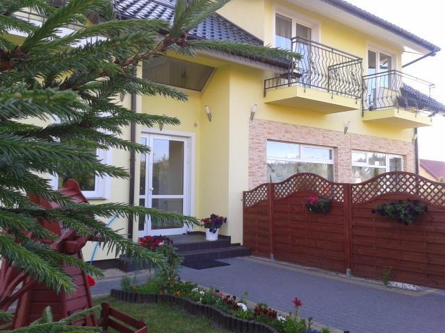 Villa Rekin Grzybowo  Buitenkant foto