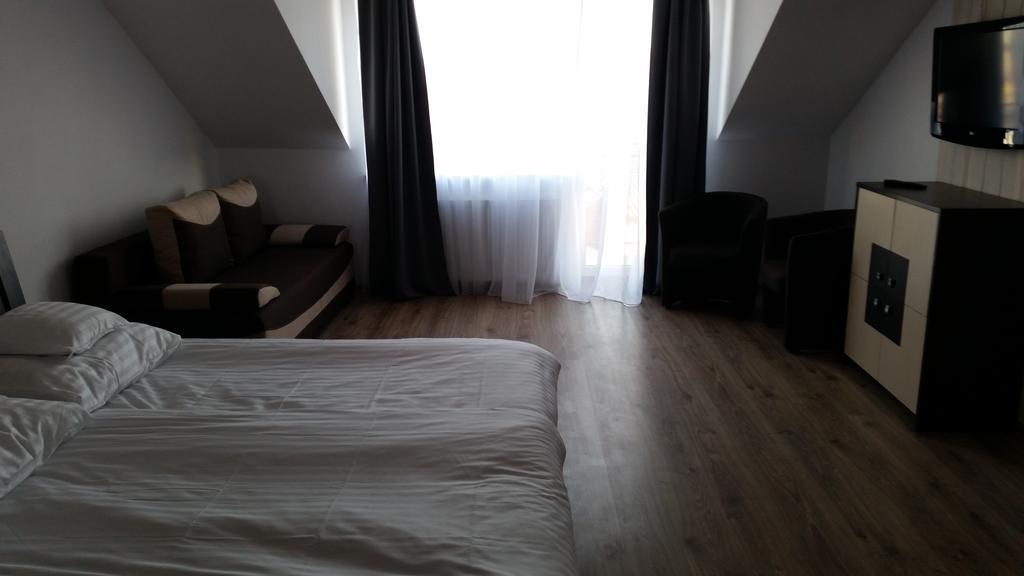 Villa Rekin Grzybowo  Buitenkant foto